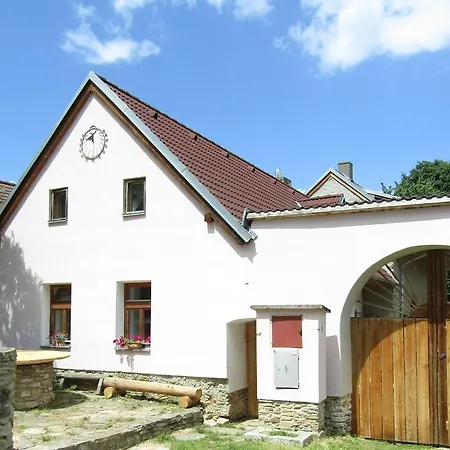 Romanticky Statek Klenovice (Prachatice)
