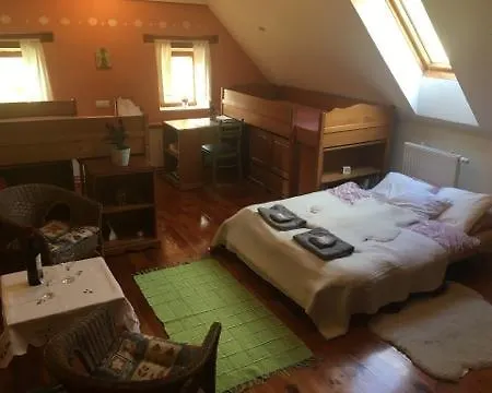Romanticky Statek Klenovice (Prachatice)